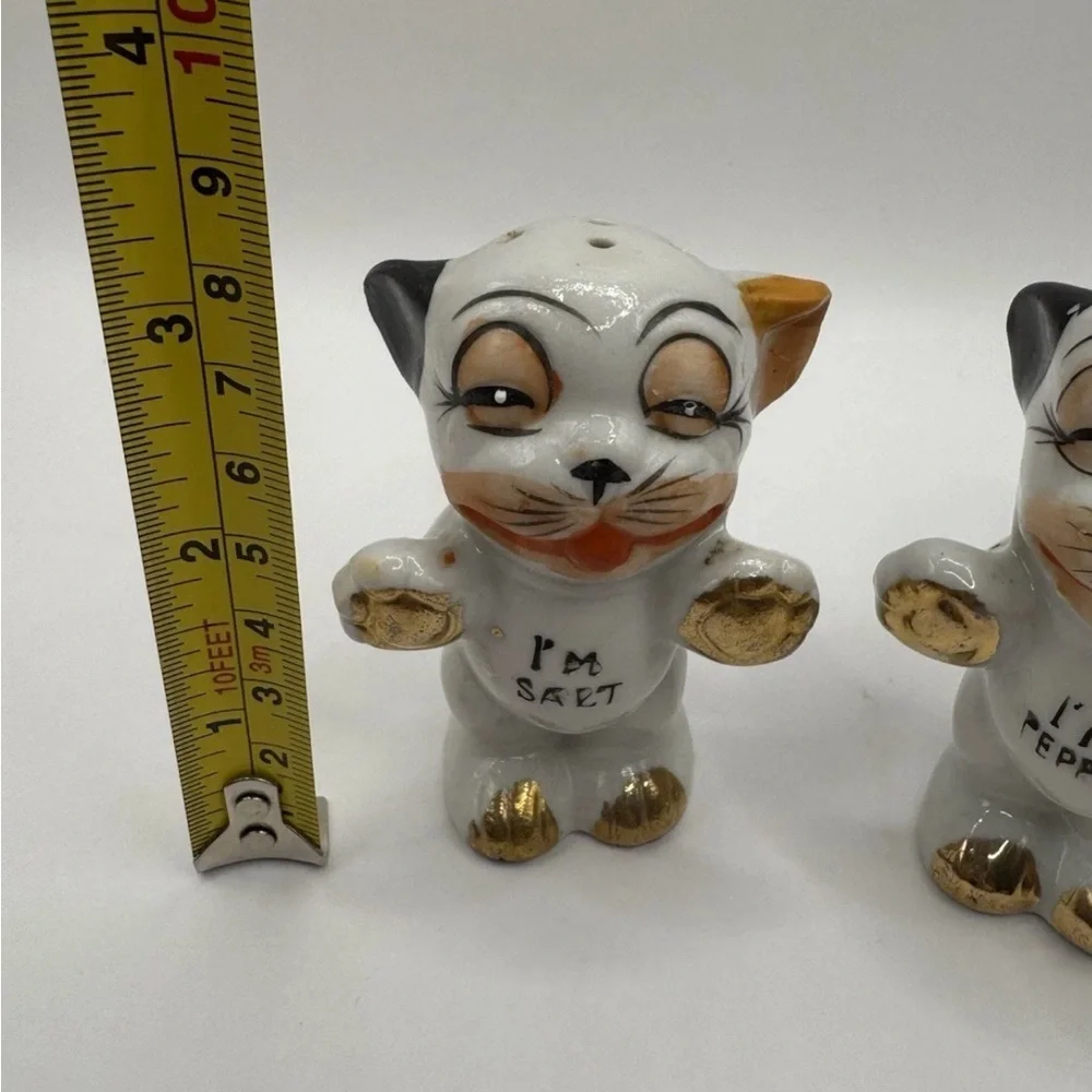 Vintage Cat Salt and Pepper Shakers I'm Salt I'm Pepper Gold Paws Japan Kitsch
